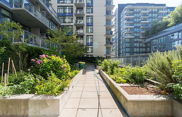 605 1708 Columbia Street False Creek