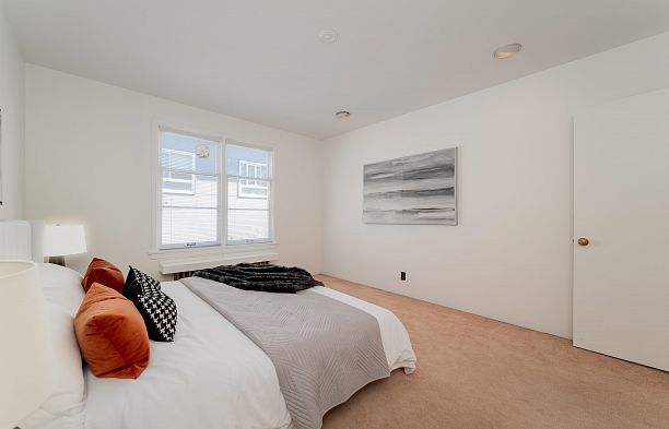 307 1565 Burnaby Street West End VW