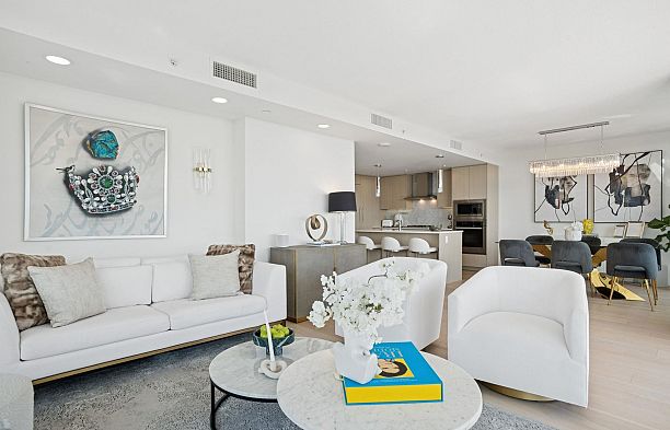 2618 89 Nelson Street Yaletown