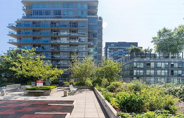 605 1708 Columbia Street False Creek
