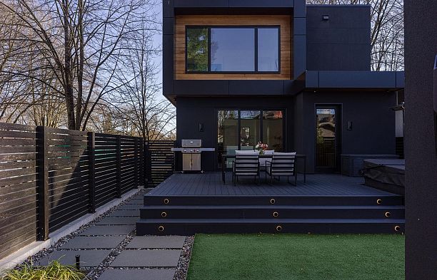 91 E 40th Avenue Main