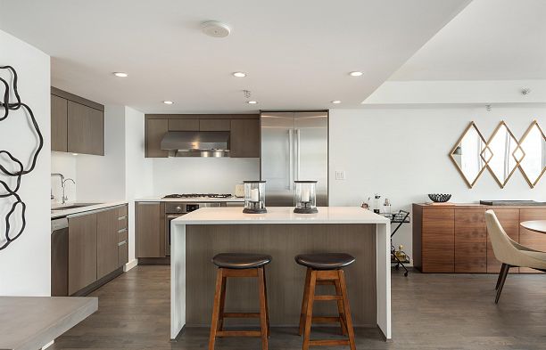 1803 1009 Harwood Street West End VW