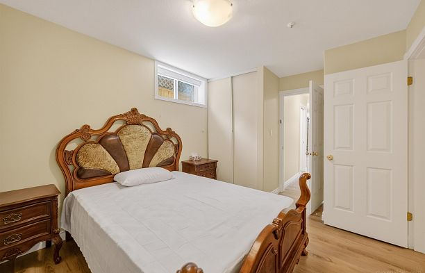 2407 W 18th Avenue Arbutus