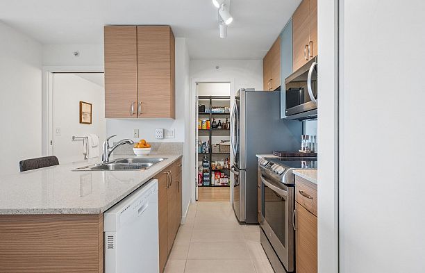2809 928 Homer Street Yaletown