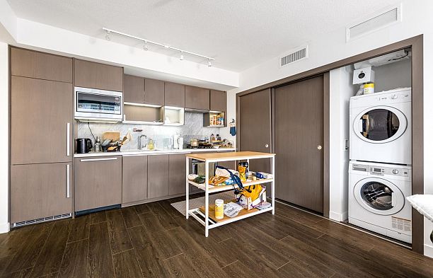 1517 68 Smithe Street Downtown VW