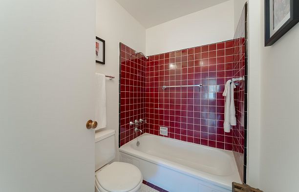 307 1565 Burnaby Street West End VW