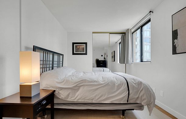 801 488 Helmcken Street Yaletown