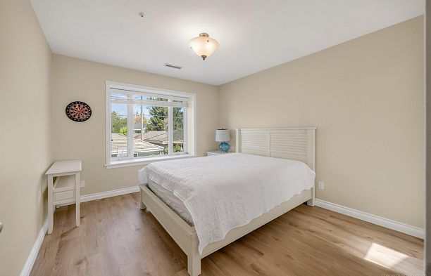 2407 W 18th Avenue Arbutus