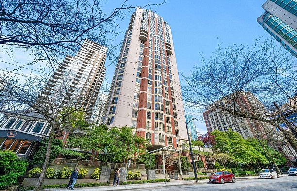 1705 867 Hamilton Street Downtown VW