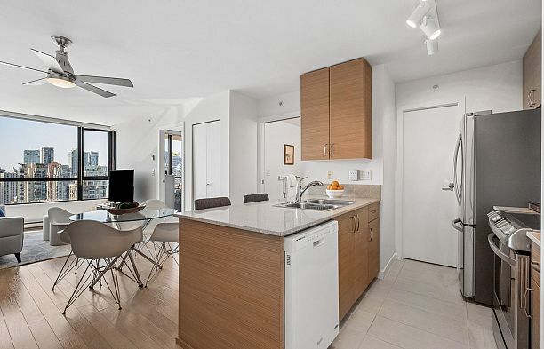 2809 928 Homer Street Yaletown