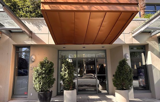 214 1688 Robson Street West End VW