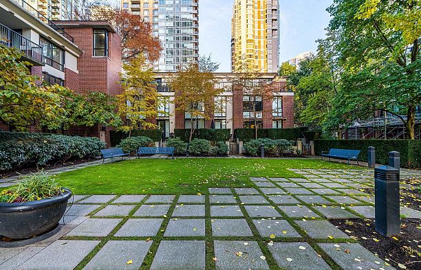2809 928 Homer Street Yaletown