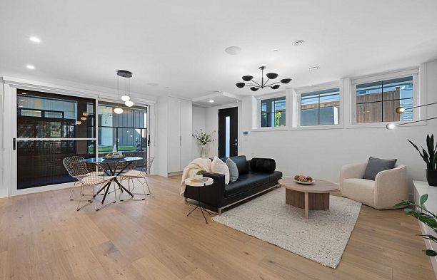 1137 W 33rd Avenue Shaughnessy