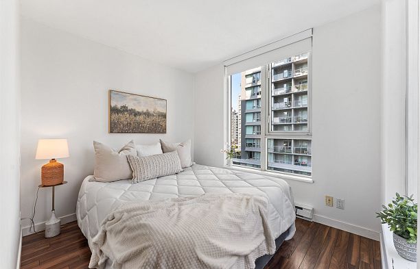 1002 1010 Richards Street Yaletown