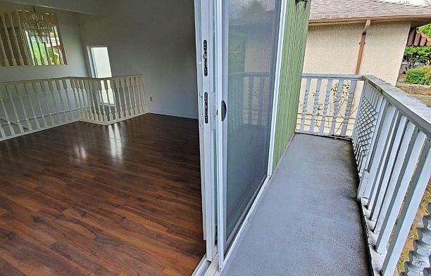 7687 Oak Street South Granville