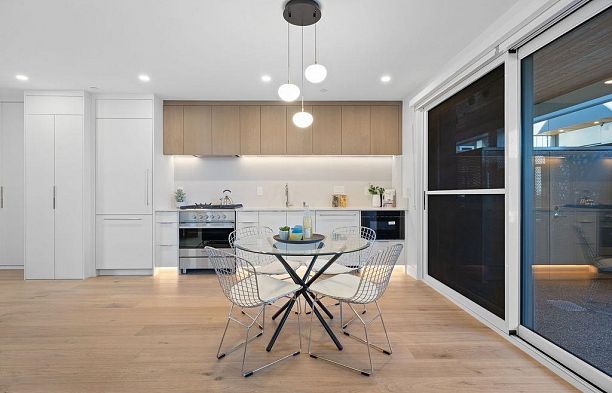 1137 W 33rd Avenue Shaughnessy