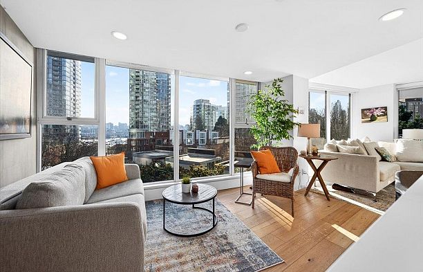 603 1009 Expo Boulevard Yaletown