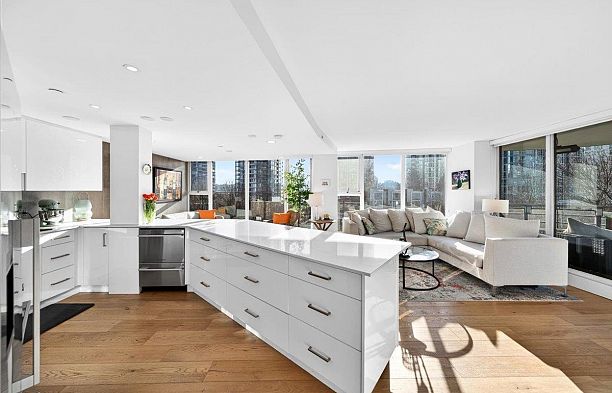 603 1009 Expo Boulevard Yaletown