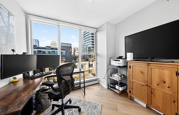 603 1009 Expo Boulevard Yaletown