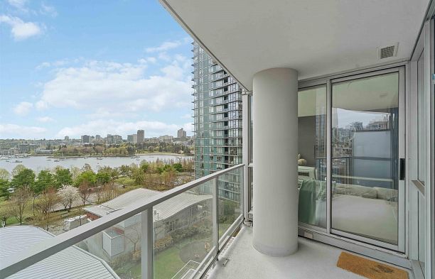 908 1408 Strathmore Mews Yaletown