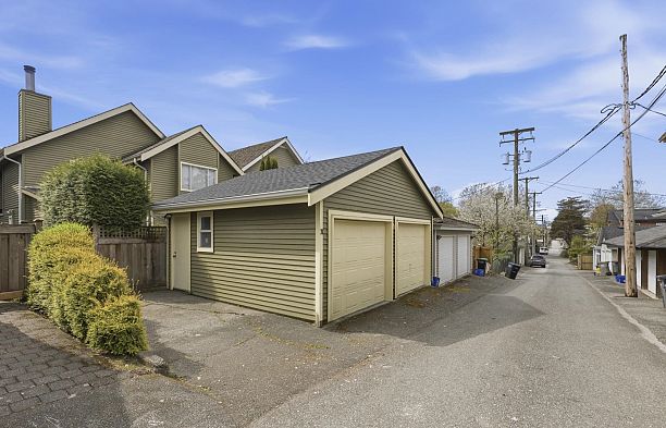 31 W 15th Avenue Mount Pleasant VW