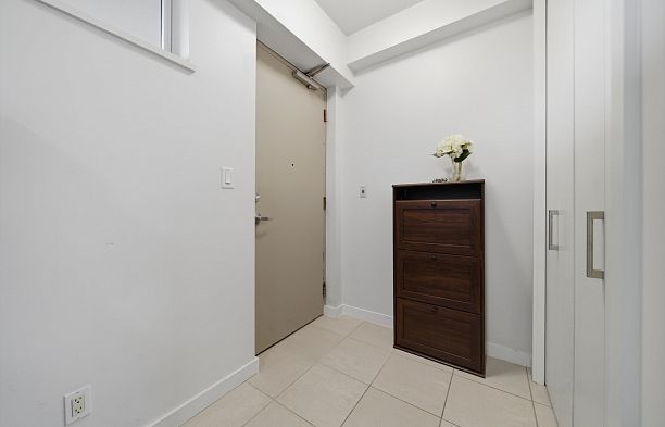 306 2055 Yukon Street False Creek