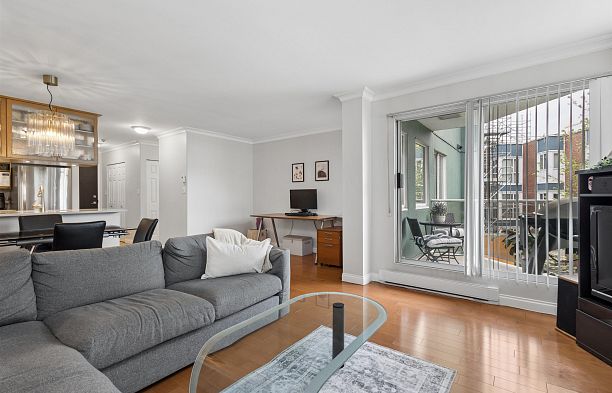 303 1508 Mariner Walk False Creek