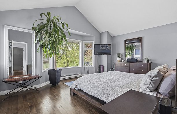 31 W 15th Avenue Mount Pleasant VW