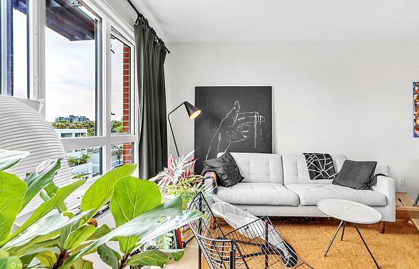 506 2477 Carolina Street Mount Pleasant VE