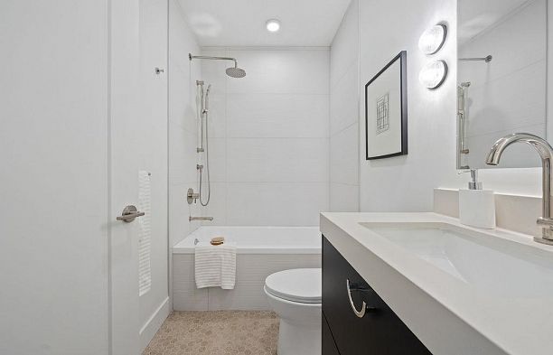 1137 W 33rd Avenue Shaughnessy