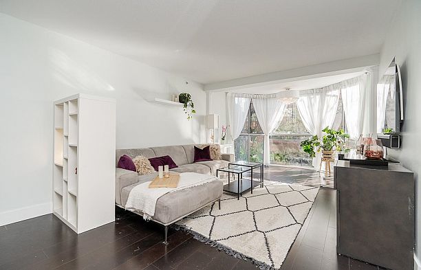 403 811 Helmcken Street Downtown VW