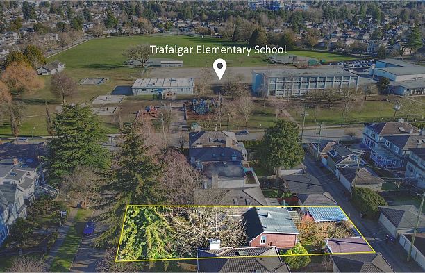 2720 W 24th Avenue Arbutus