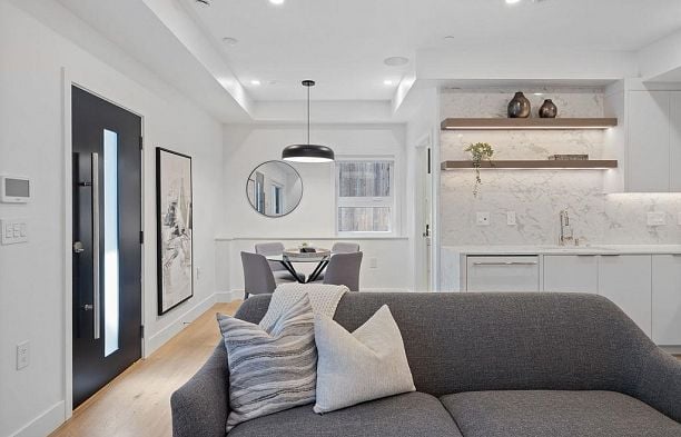 1145 W 33rd Avenue Shaughnessy