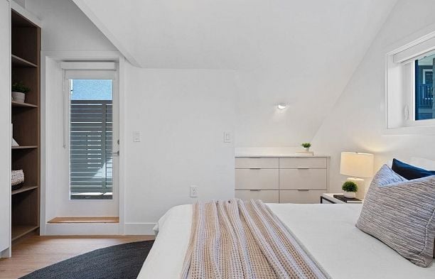 1145 W 33rd Avenue Shaughnessy