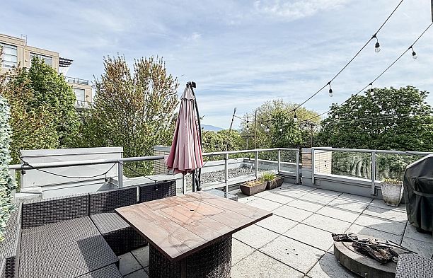 390 E 11th Avenue Mount Pleasant VE