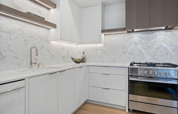 1145 W 33rd Avenue Shaughnessy
