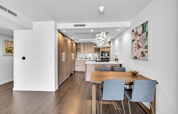 1207 1768 Cook Street False Creek