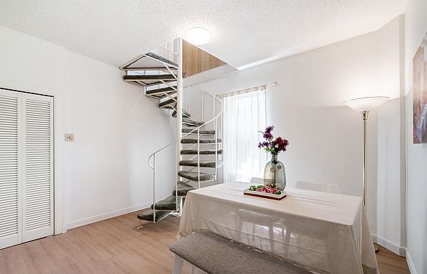 2720 W 24th Avenue Arbutus