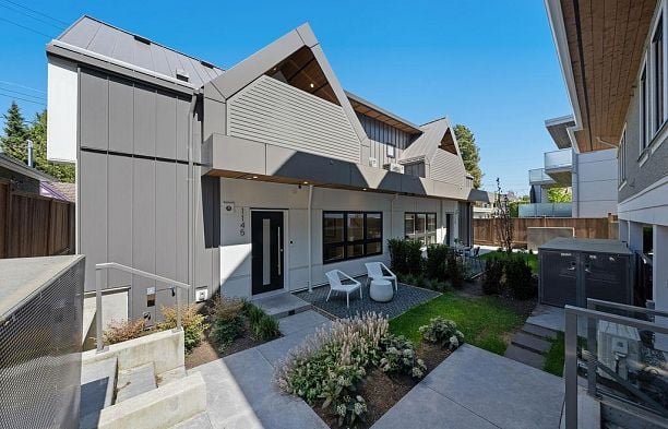 1145 W 33rd Avenue Shaughnessy