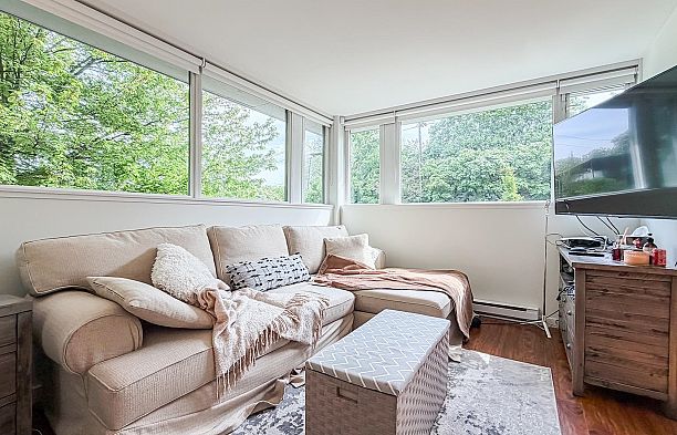 390 E 11th Avenue Mount Pleasant VE