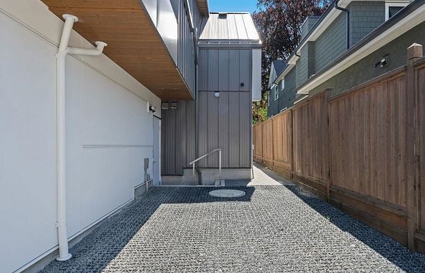 1145 W 33rd Avenue Shaughnessy