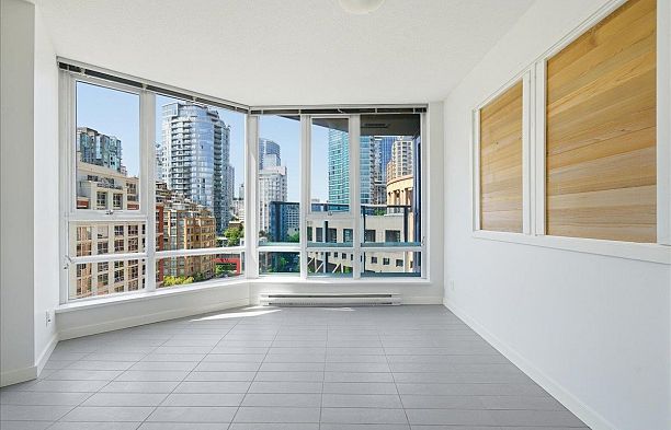 1605 788 Hamilton Street Downtown VW