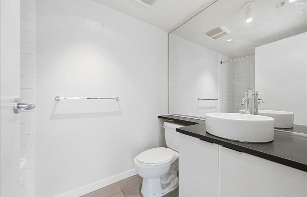 1605 788 Hamilton Street Downtown VW