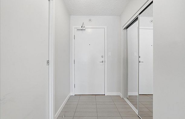 1605 788 Hamilton Street Downtown VW