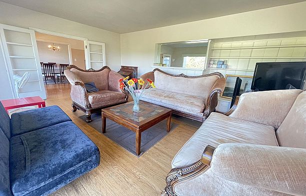 4679 Puget Drive MacKenzie Heights