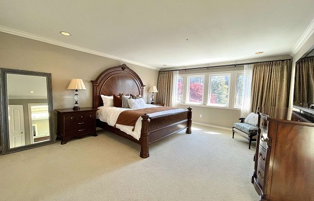 1120 W 58th Avenue South Granville