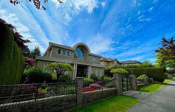 1120 W 58th Avenue South Granville