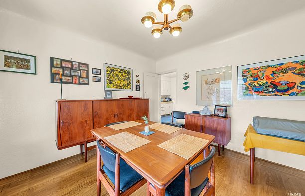 2245 W 22nd Avenue Arbutus