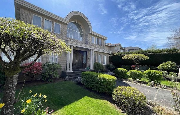 1120 W 58th Avenue South Granville