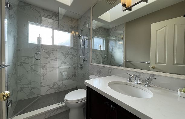 1120 W 58th Avenue South Granville